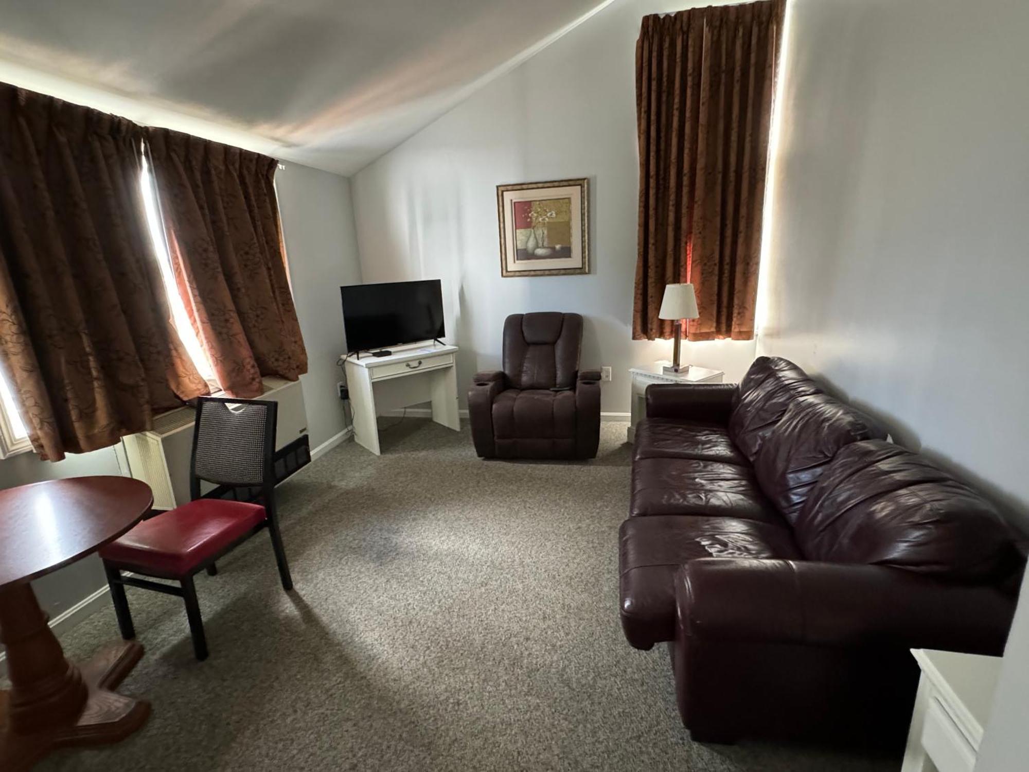 Winnisquam Lake Inn Tilton Exteriör bild