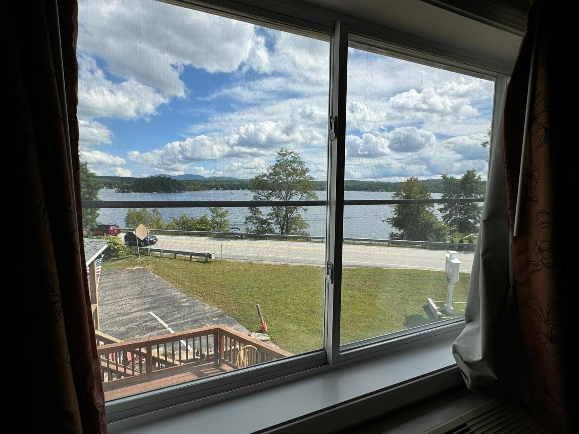 Winnisquam Lake Inn Tilton Exteriör bild