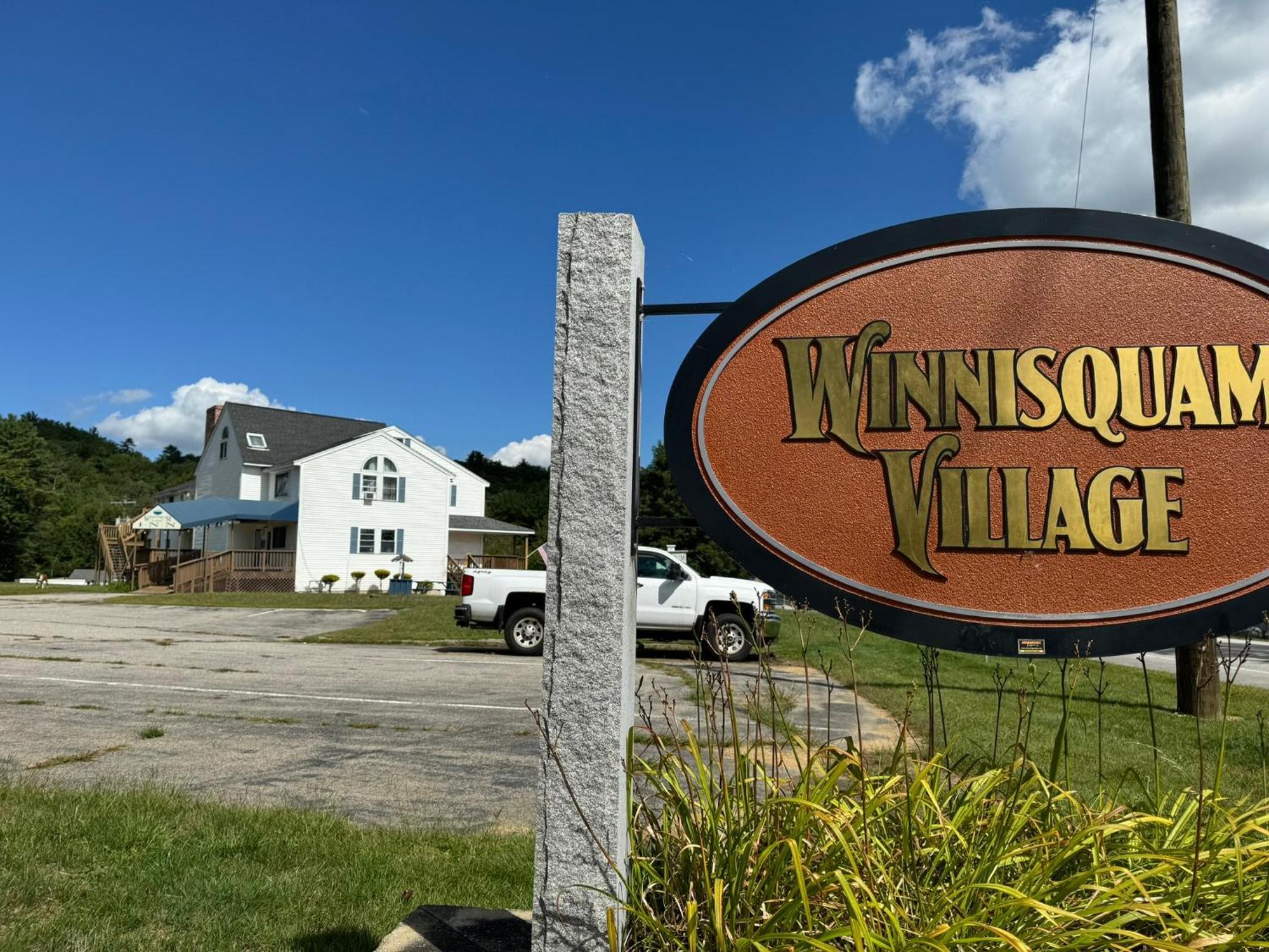 Winnisquam Lake Inn Tilton Exteriör bild
