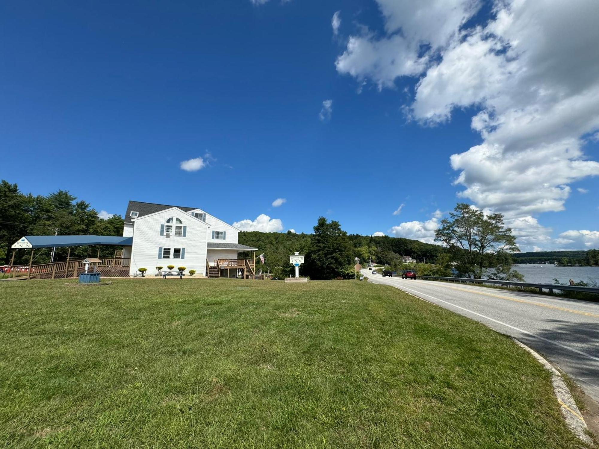 Winnisquam Lake Inn Tilton Exteriör bild
